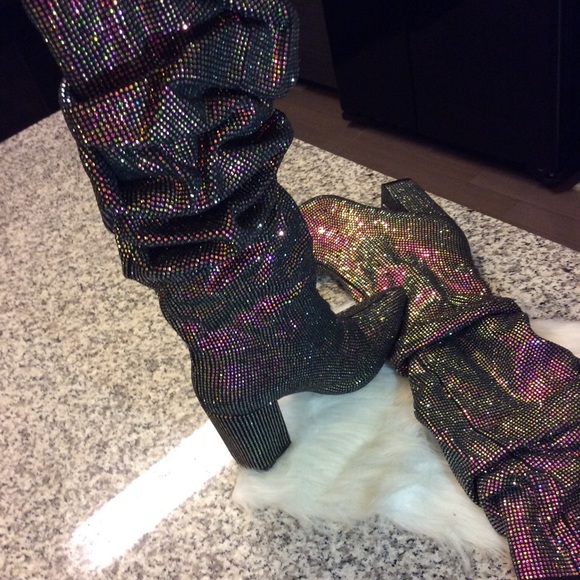 Boots - Picture 2 of 4